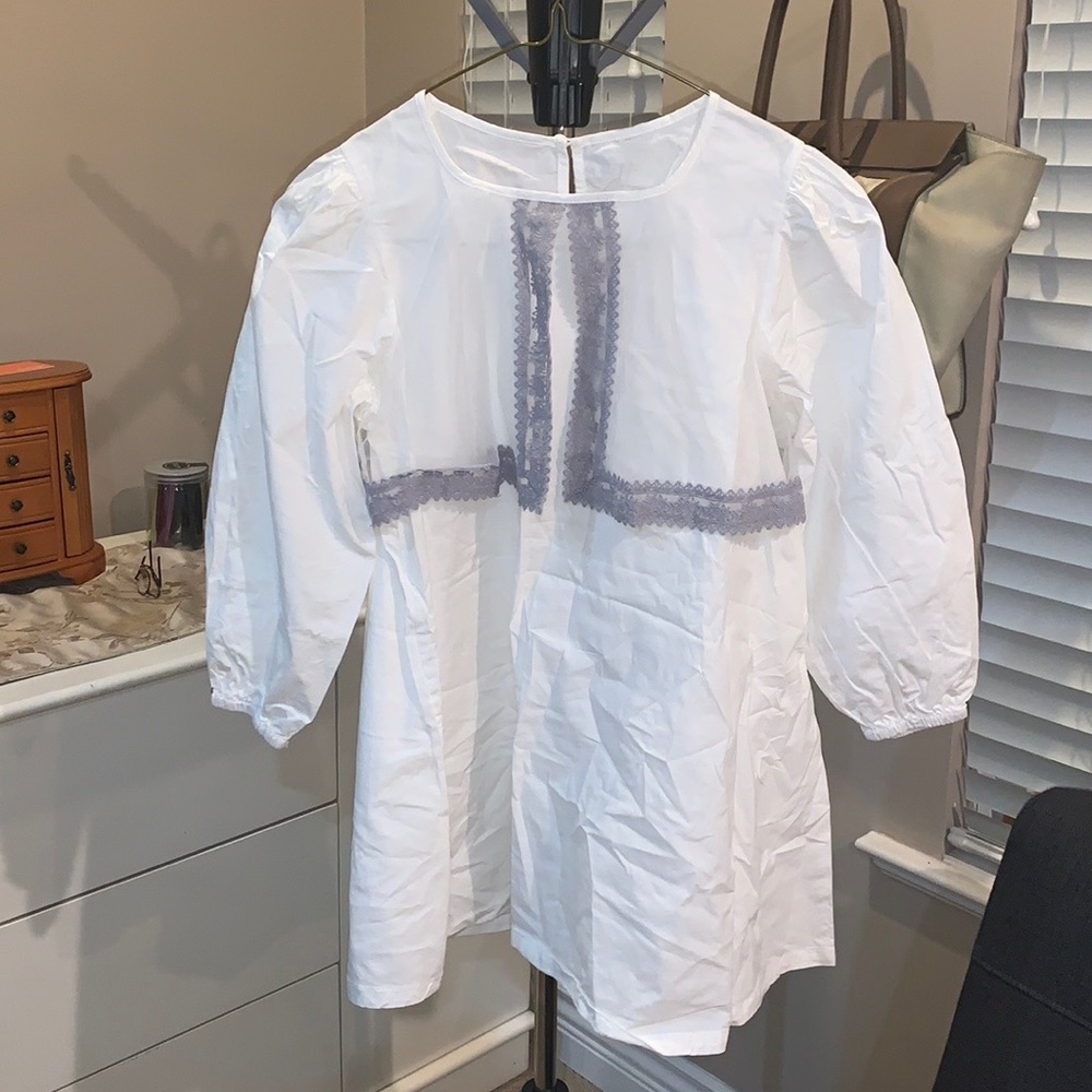 White blouse with lace details